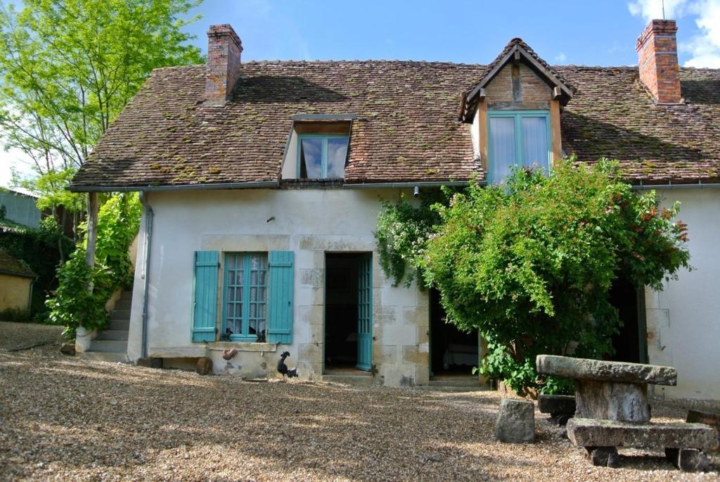 Bed and Breakfast Domaine De Varenne Saint-Amand-en-Puisaye Экстерьер фото